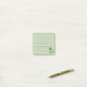 Hinweis Post-it Klebezettel (Auf Schreibtisch)