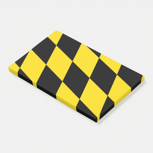 Hinweise unter der Flagge Münchens Post-it Klebezettel (angewinkelt)