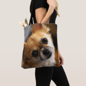 Hinzufügen des Chihuahua-Fotos über die Drucktasch Tasche (Von Nahem)