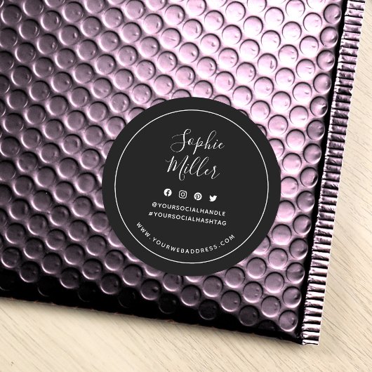 Hinzufügen eines benutzerdefinierten Farbmedienmar Runder Aufkleber