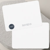 Hinzufügen von Firmenlogo und Mitarbeitern Dankeskarte