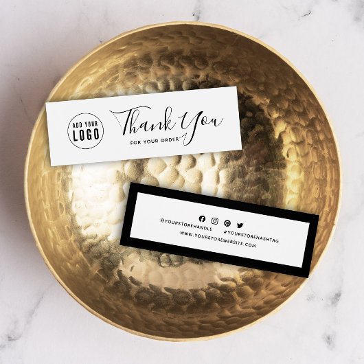 Hinzufügen von Logo Social Media Vielen Dank Editi