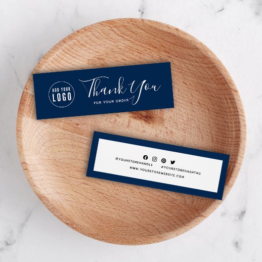 Hinzufügen von Logo Social Media Vielen Dank Editi