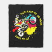 Hinzufügen von Name ändern Text Ride Hard oder Go  Fleecedecke (Vorderseite)