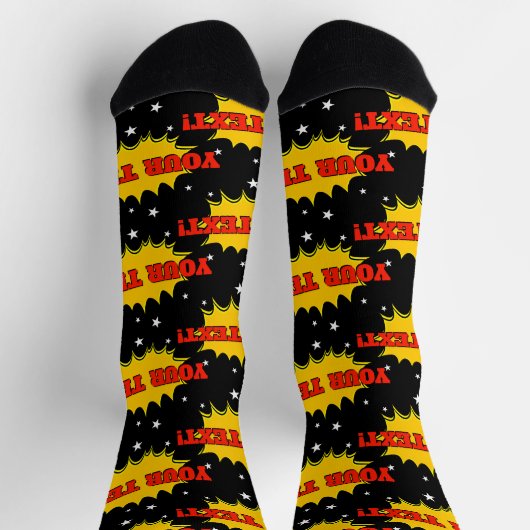 Hinzufügen von Namen oder Text Red Yellow Pop Art Socken (Oben)