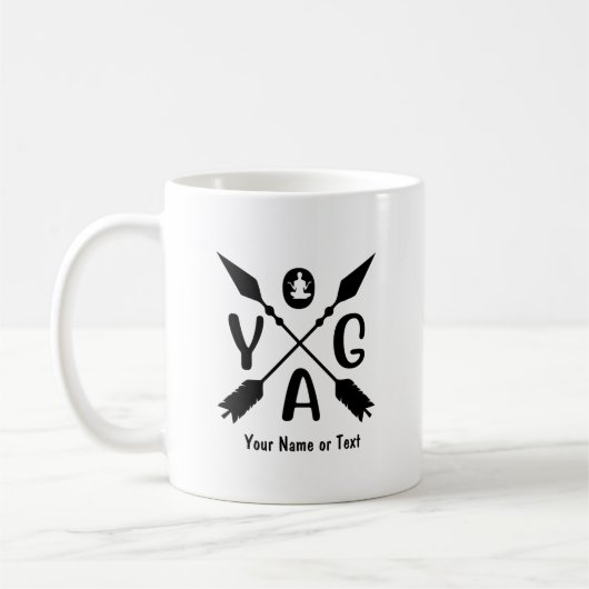 Hinzufügen von Namen oder Text-Yoga-Boho-Pfeilern  Kaffeetasse (Links)