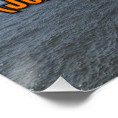Hiob 36:6 WEBU Poster (Ecke)
