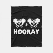 Hip Hip Hooray Funny Anatomy Pun Skeleton Bone  Fleecedecke (Vorderseite)