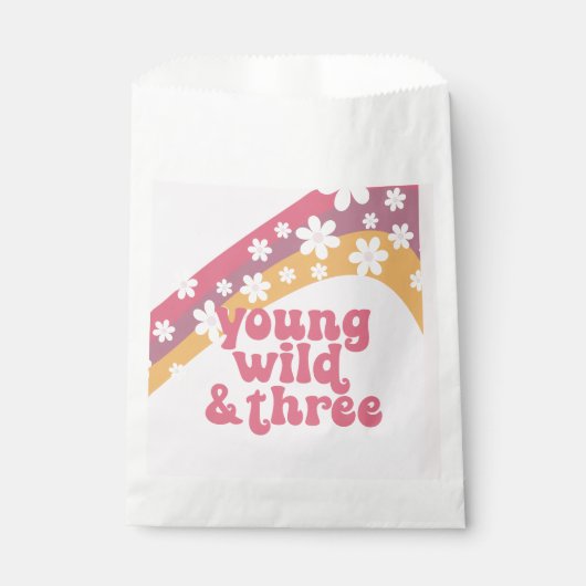Hippie Daisy Young Wild und Three Birthday Geschenktütchen (Vorderseite)