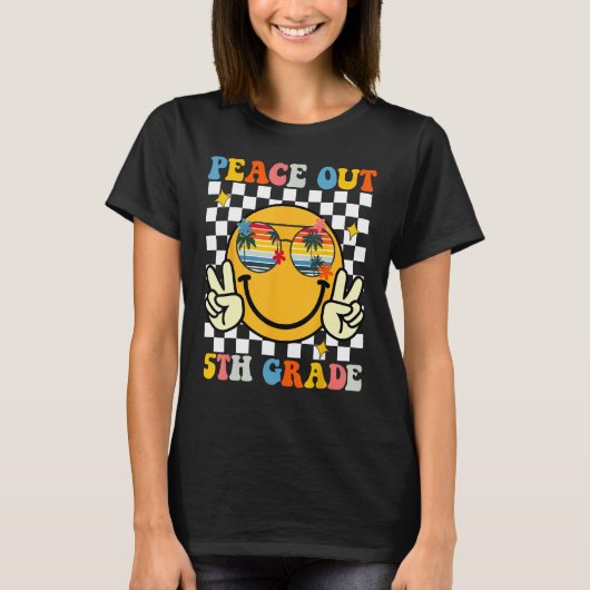 Hippie Face peace Out 5th Grade Kids Last Day Of S T-Shirt (Vorderseite)