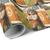 Hippie Girl Cat Leaning on a Retro Van Geschenkpapier (Rolleneckpunkt)