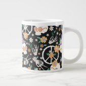 Hippie Halloween Skulls und Blume Muster Jumbo-Tasse (Rechts)
