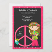 Hippie-Mädchen mit Friedenszeichen-Mädchen laden Einladung (Vorderseite)