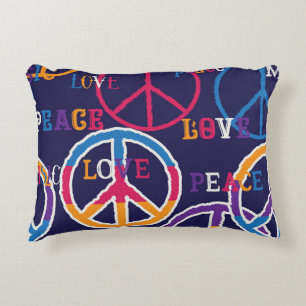 Hippie Peace: Lebhaftes Symboldesign. Dekokissen
