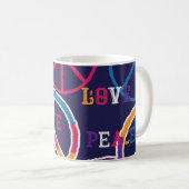 Hippie Peace: Lebhaftes Symboldesign. Kaffeetasse (VorderseiteRechts)