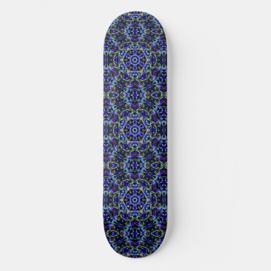 Hippie Trippy Kaleidoscope Dreams Skateboard (Vorderseite)