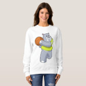 Hippo als Basketballspieler mit Basketball.PNG Sweatshirt (Vorne ganz)