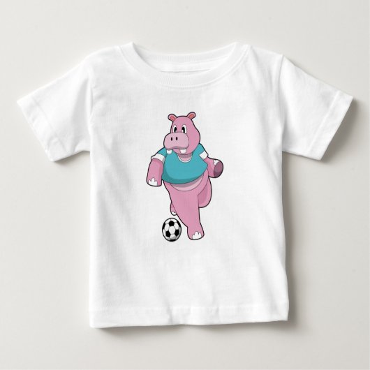 Hippo als Fußballspieler mit Fußball.PNG Baby T-shirt (Vorderseite)