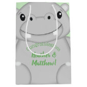 Hippo Baby Shower Mittlere Geschenktüte (Vorderseite)