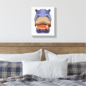 Hippo beim Fußballsport Leinwanddruck (Insitu (Schlafzimmer))