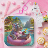 Hippo in einem Pool mit Cocktailgetränk Pappteller (Party)