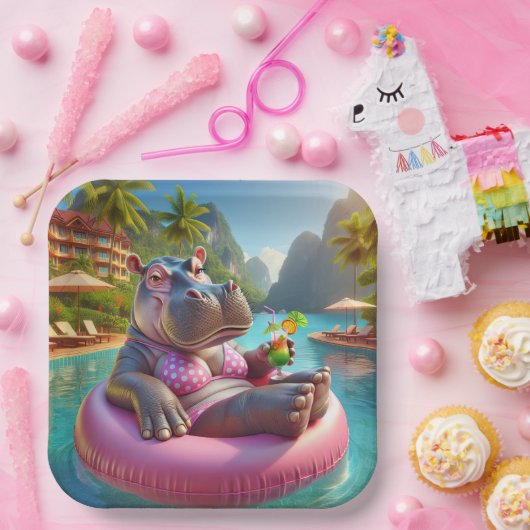 Hippo in einem Pool mit Cocktailgetränk Pappteller (Party)