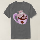 Hippo mit Kaffee-Cup T-Shirt (Design vorne)