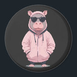 Hippopotamus Wearing Hoodie Funny Cool Animal Pop Magnet<br><div class="desc">Hippopotamus tragen Hoodie Funny Coole Tiercharakter Illustration Vector Grafik. Ein anmutiges,  lustiges Illustrationswerk mit unseren Tierfreunden.</div>