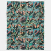 Hippos at Play: Ein Paradies für Wasserläufe Fleecedecke (Vorderseite)