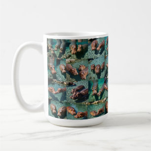 Hippos at Play: Ein Paradies für Wasserläufe Kaffeetasse