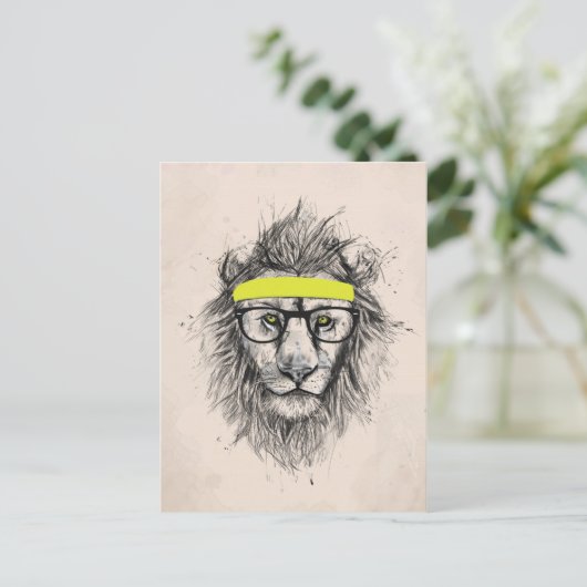 Hipster Löwe (heller Hintergrund) Postkarte (Stehend Vorderseite)