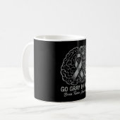 Hirntumor-Bewusstsein tragen Sie im Mai starkes Gr Kaffeetasse (Vorderseite Links)