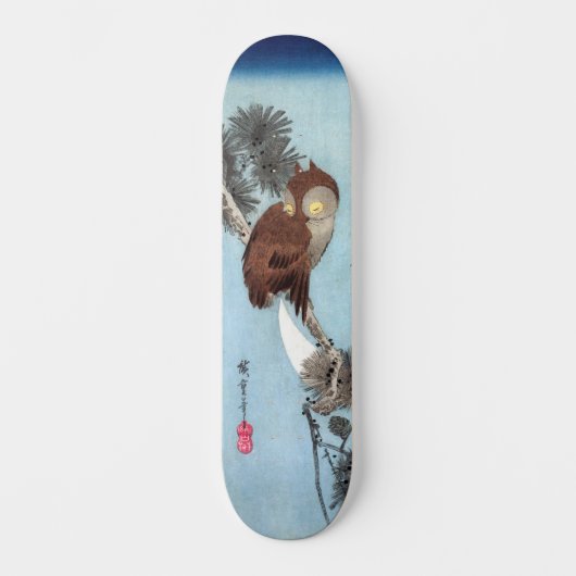 Hiroshige - Horned Owl, Pine und Crescent Moon Skateboard (Vorderseite)