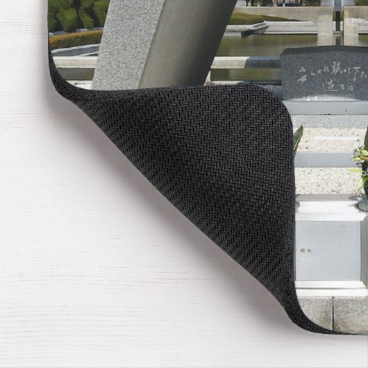 Hiroshima Memorial Cenotaph Mousepad (Ecke)