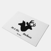 Hirsch-und Damhirschkuh-Silhouette, addieren Namen Fußmatte (Schrägansicht)