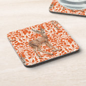 Hirsche auf dekorativen Eichenfeuermustern in dunk Getränkeuntersetzer (Linke Seite)