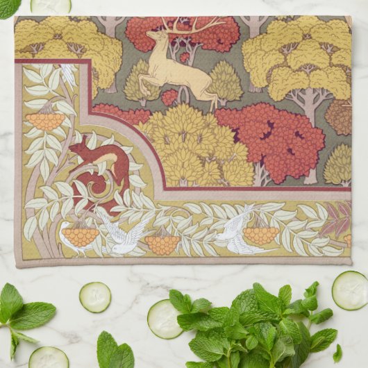 Hirsche, Bäume, Eichhörnchen, Vögel, Rowan Berries Geschirrtuch (Gefaltet)