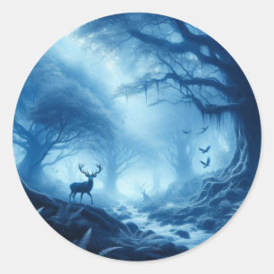 Hirsche im Dunklen Wald der blauen Haze Runder Aufkleber