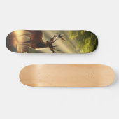 Hirsche im Morgenwald Skateboard (Horizontal)