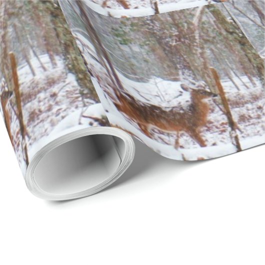 Hirsche im Schnee fallen Geschenkpapier (Rolleneckpunkt)