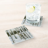 Hirsche im Schneefall Glasuntersetzer (Schrägansicht)