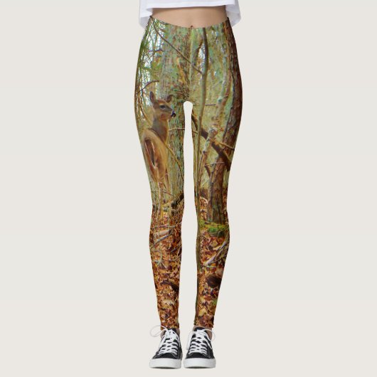 Hirsche im Wald. Camouflage Camouflage Stretchhose Leggings (Vorderseite)