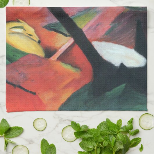 Hirsche im Wald II von Franz Marc; Reh im Walde Handtuch (Gefaltet)