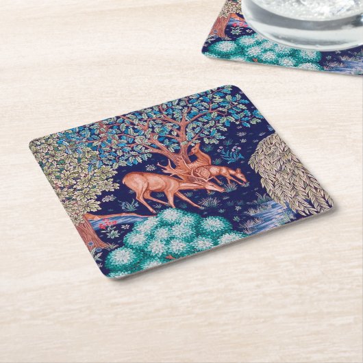 Hirsche im Wald, William Morris Rechteckiger Pappuntersetzer (angewinkelt)