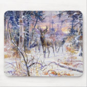 Hirsche in einem Schneewald (Wintersaison) Mousepad (Vorne)