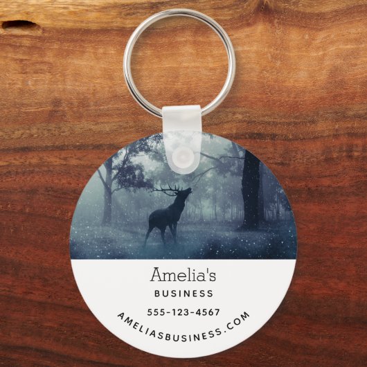 Hirsche mit Antlern im Schattenwald - Geschäft Schlüsselanhänger (Vorderseite)