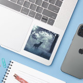 Hirsche mit Antlern in einem Schattenwald Aufkleber (Laptop mit iPhone)