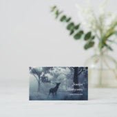 Hirsche mit Antlern in einem Schattenwald Visitenkarte (Stehend Vorderseite)