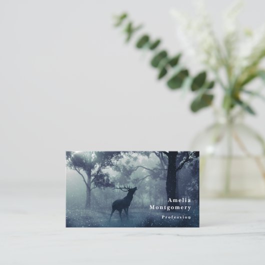 Hirsche mit Antlern in einem Schattenwald Visitenkarte (Stehend Vorderseite)