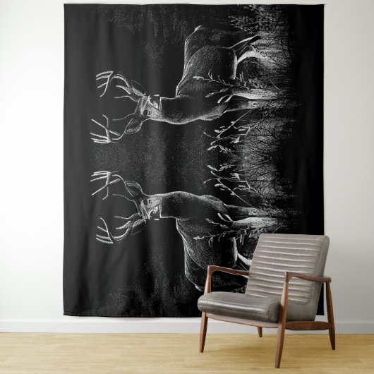 Hirsche mit Geweihen, die von Feld und Baum gerahm Wandteppich (Beispiel)